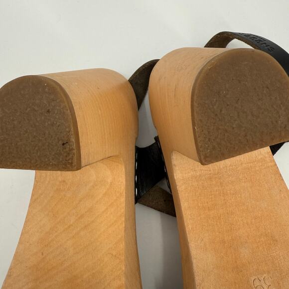 Swedish Hasbeens Size 39 (US 9) Fringe Black Leather Clog Sandal Heels Wood Shoe - Picture 14 of 16